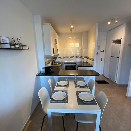 Apt Con Espectacular Vista, Piscinas, Recep 24 Hs Benalmadena Ngoại thất bức ảnh