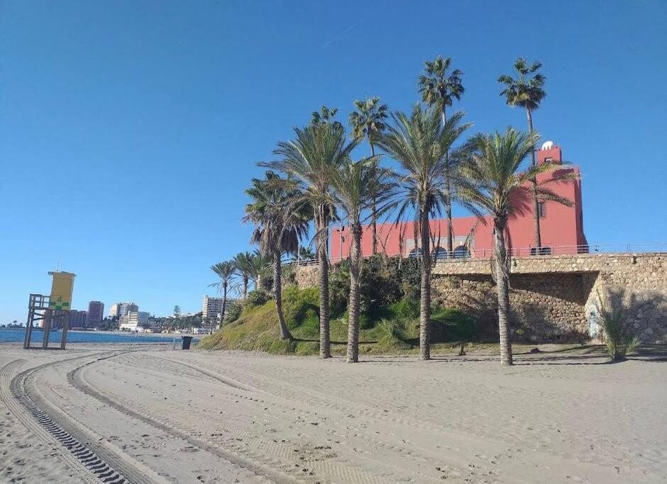 Apt Con Espectacular Vista, Piscinas, Recep 24 Hs Benalmadena Ngoại thất bức ảnh