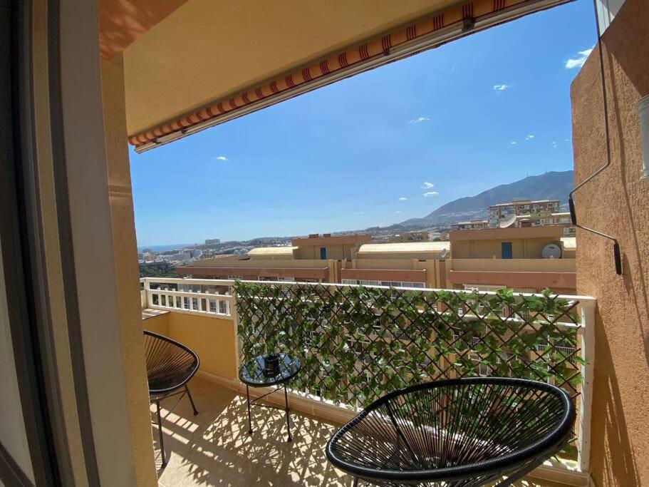 Apt Con Espectacular Vista, Piscinas, Recep 24 Hs Benalmadena Ngoại thất bức ảnh