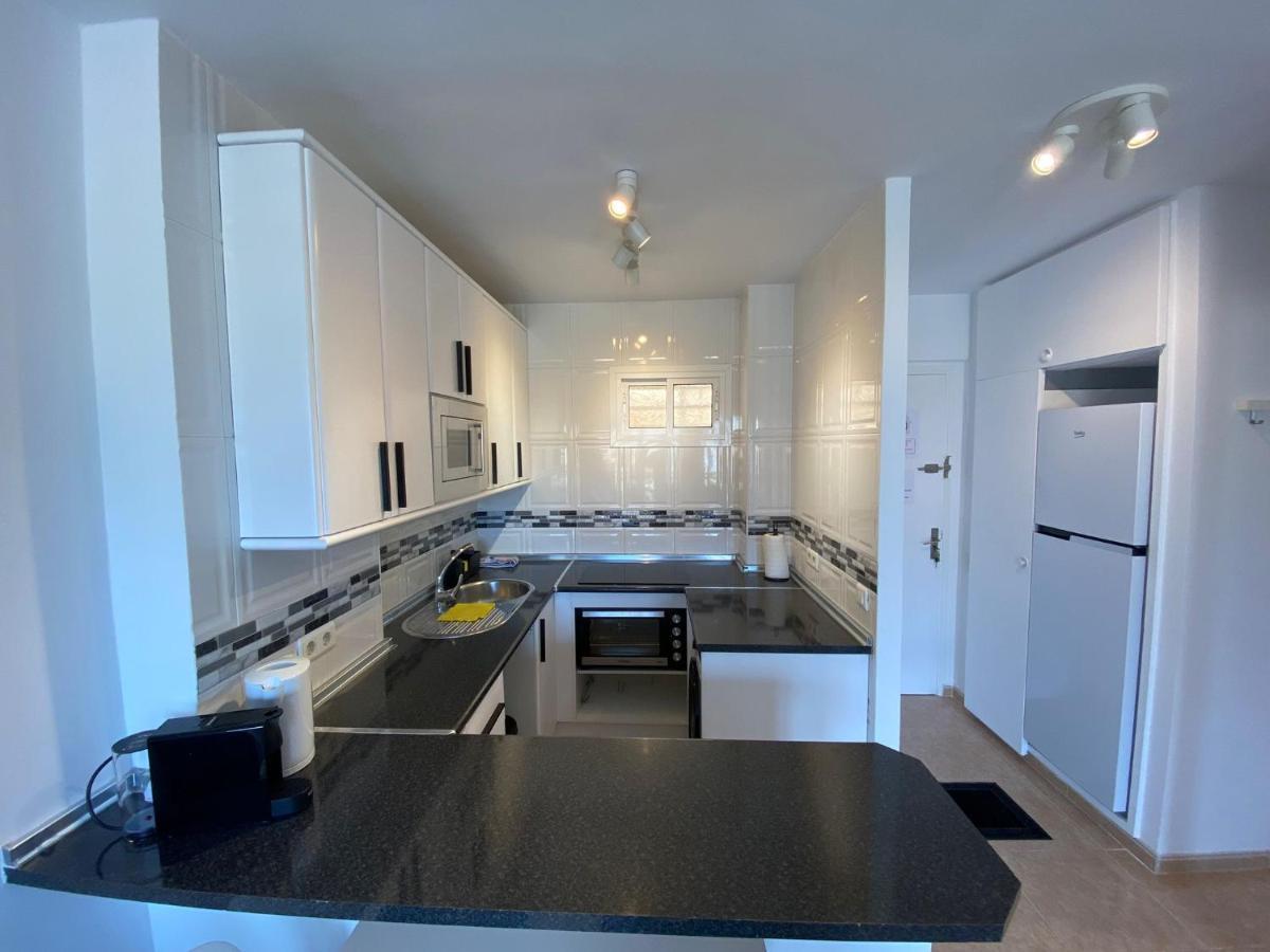 Apt Con Espectacular Vista, Piscinas, Recep 24 Hs Benalmadena Ngoại thất bức ảnh