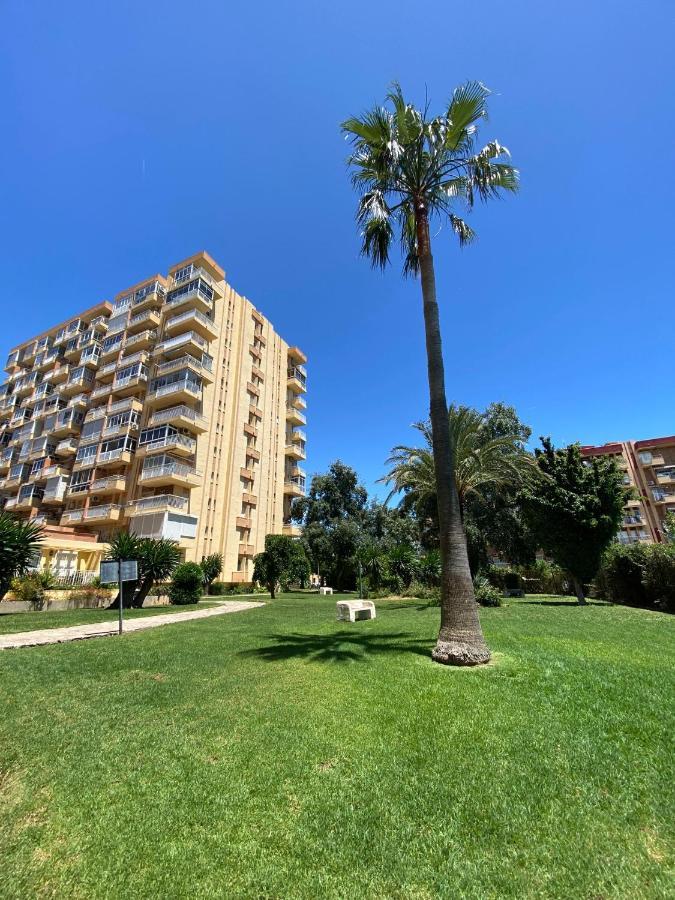 Apt Con Espectacular Vista, Piscinas, Recep 24 Hs Benalmadena Ngoại thất bức ảnh